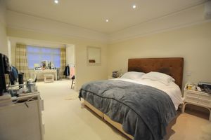 Photo 10- click for photo gallery